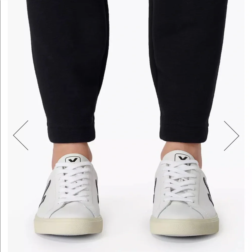 VEJA Esplar leather sneakers black/white - Picture 6 of 6